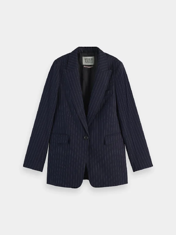 Single-breasted fitted blazer