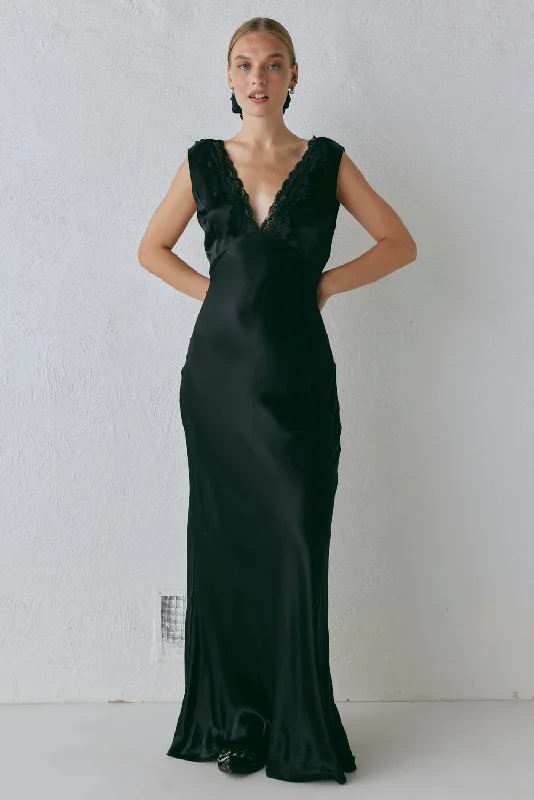 Tully Satin Maxi Dress Black