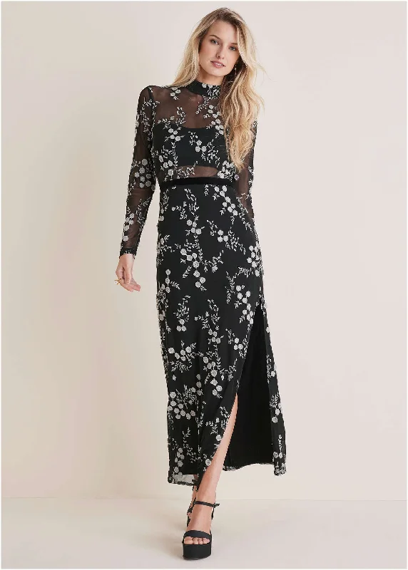 Embroidered Floral Maxi - Black